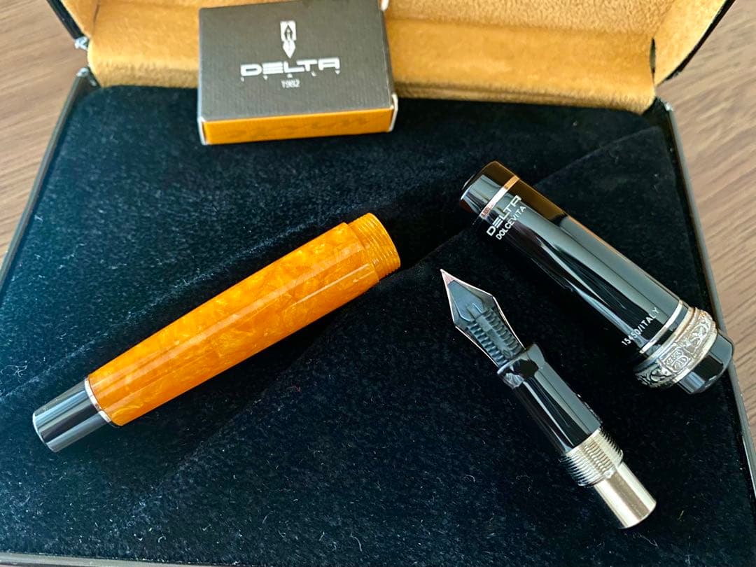 DELTA デルタ 万年筆 Dolce Vita mini ドルチェヴィータミニ