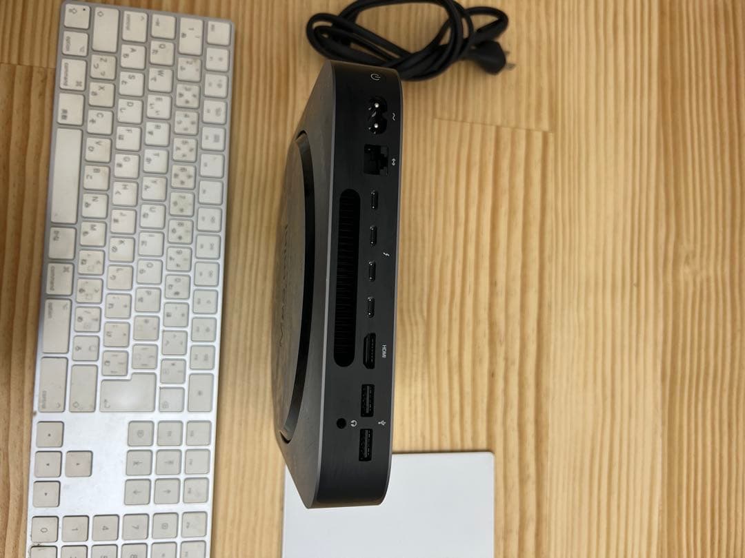 Mac mini MRTT2J/A トラックパッド　キーボード付