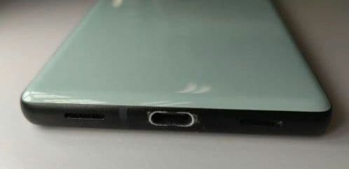 Google Pixel 6a中古 SIMフリー　 中古スマホケース付き