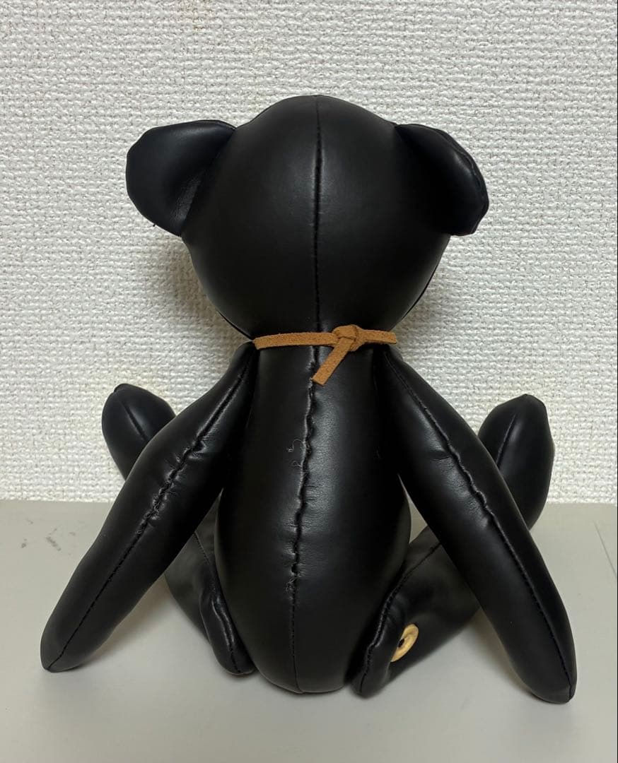テディベア　ブラック　レザー風
