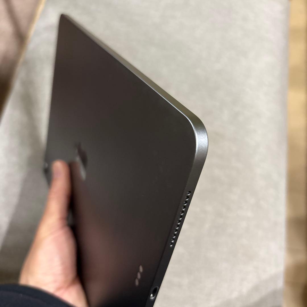 iPad Air 第4世代 スペースグレー WiFiモデル 64GB