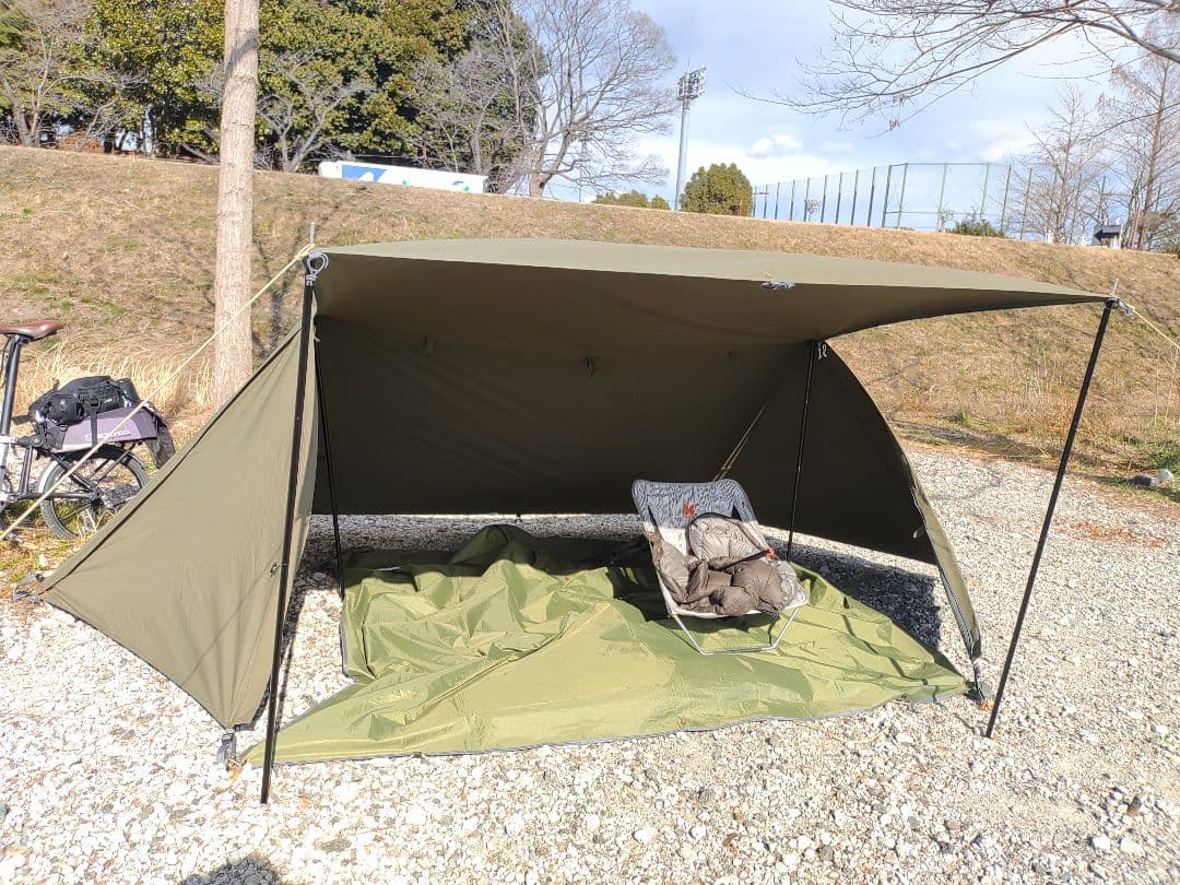 【試張のみの美品】BUNDOK　ソロベース　カーキ