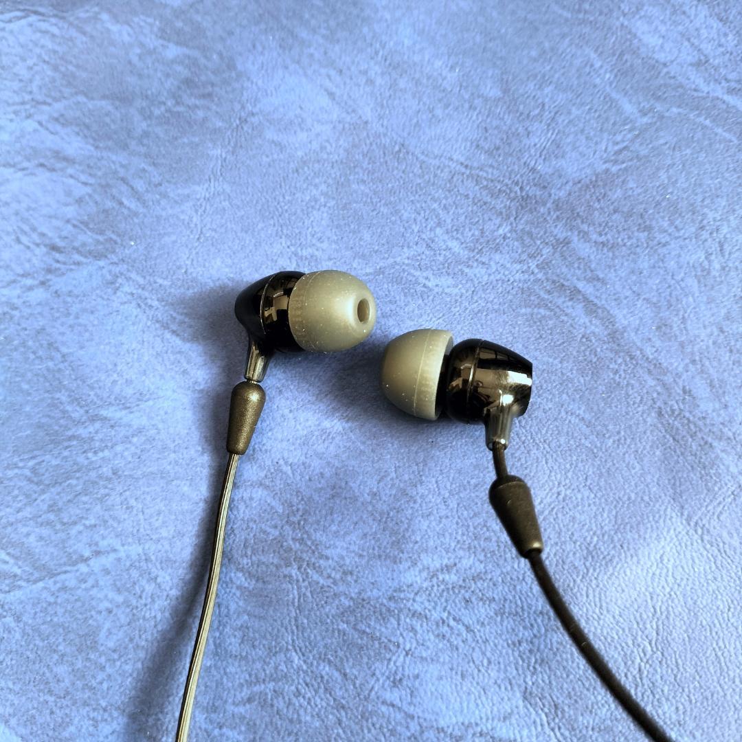 【ケース付き】SONY Bluetooth WI-C400ワイヤレスヘッドセット