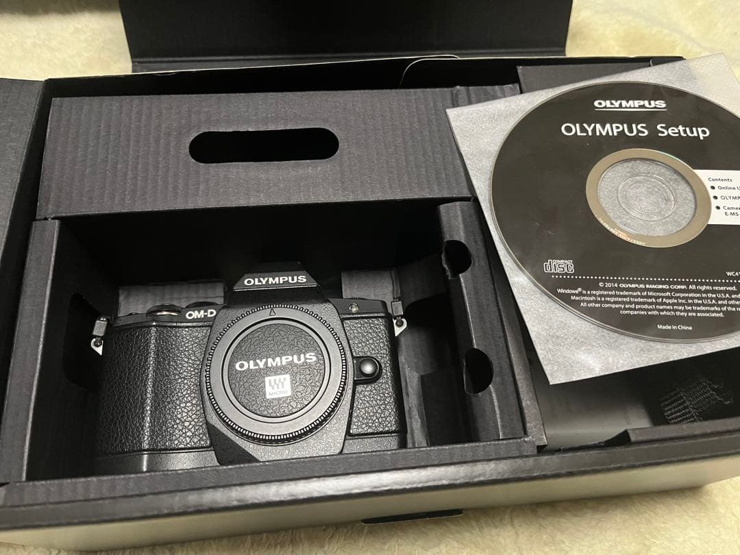 ジャンク オリンパス E-M5 ボディ 故障品