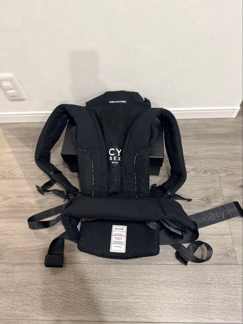 CYBEX ブラック 抱っこ紐 COYA