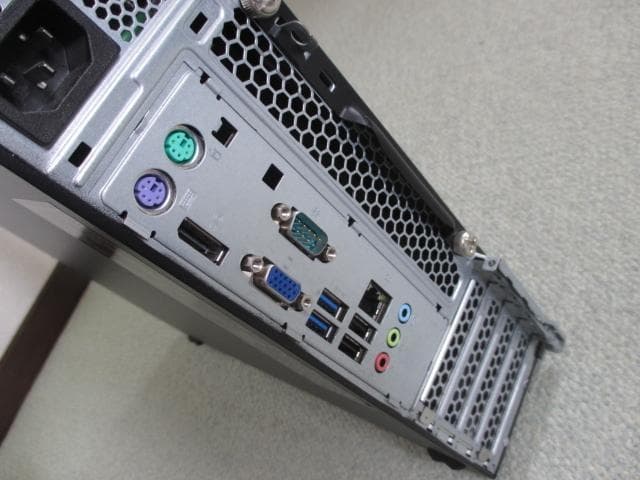 美品☆lenovo M700 i3 6100 8GB 500GB Win10