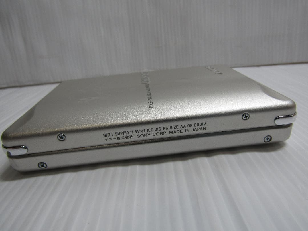 A3568 SONY WM-EX9 ソニー WALKMAN カセットウォークマン