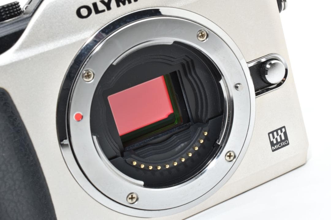 オリンパス ペン E-PL2 ミラーレスデジタルカメラボディ シルバー