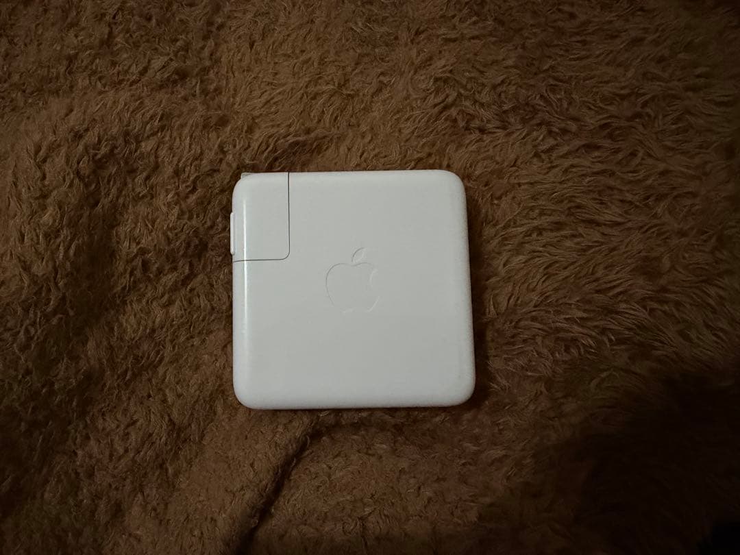 MacBook Pro 2020 13-inch 512GB スペースグレイ