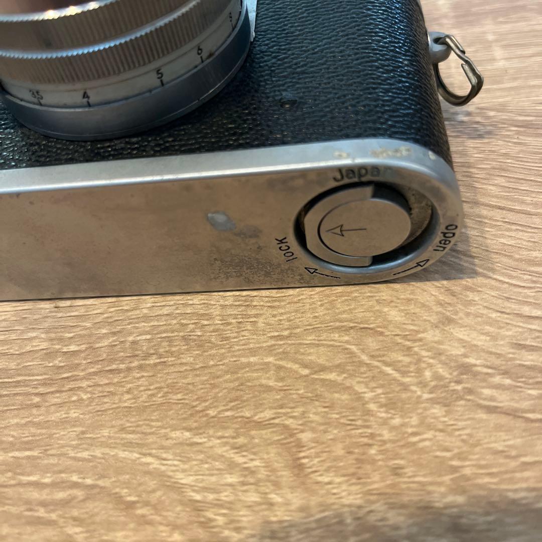 Leotax F レンジファインダーカメラ