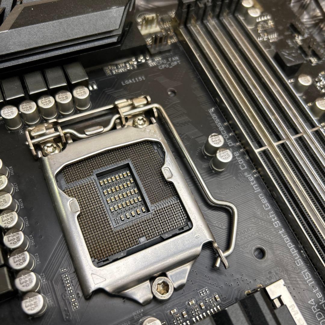 GIGABYTE Z390 AORUS ELITE ゲーミングマザーボード