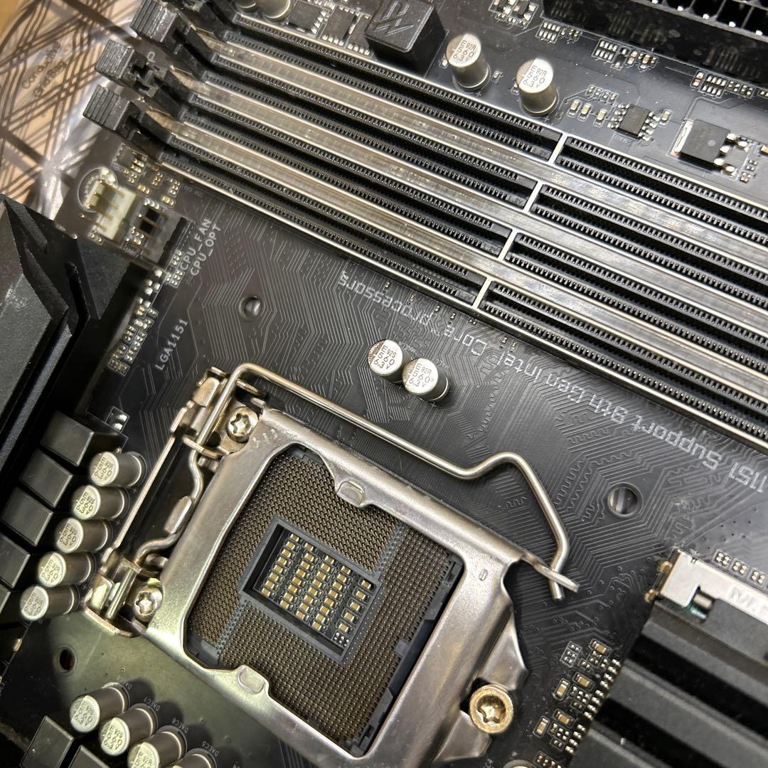 GIGABYTE Z390 AORUS ELITE ゲーミングマザーボード