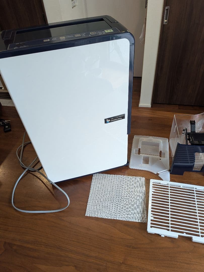 ト*イ様 コロナ 除湿機 CD-H1016 2016年製