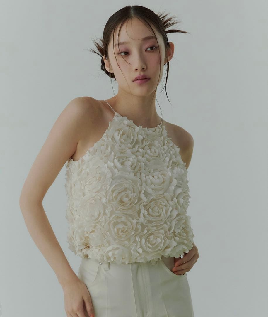 eimy istoire ボリュームフラワーモチーフアメスリトップス　アイボリー