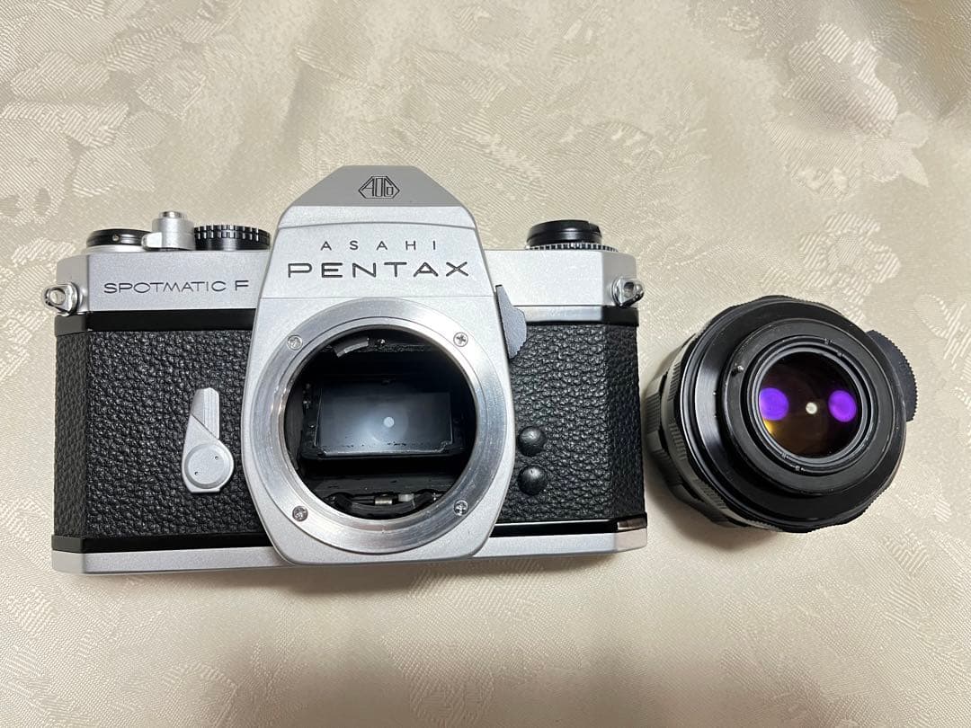 PentaxSpotmatic Fと明るいレンズf1.8/55mmTakumar