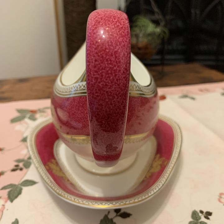 ウェッジウッド コロンビア　パウダールビー　ソースボード