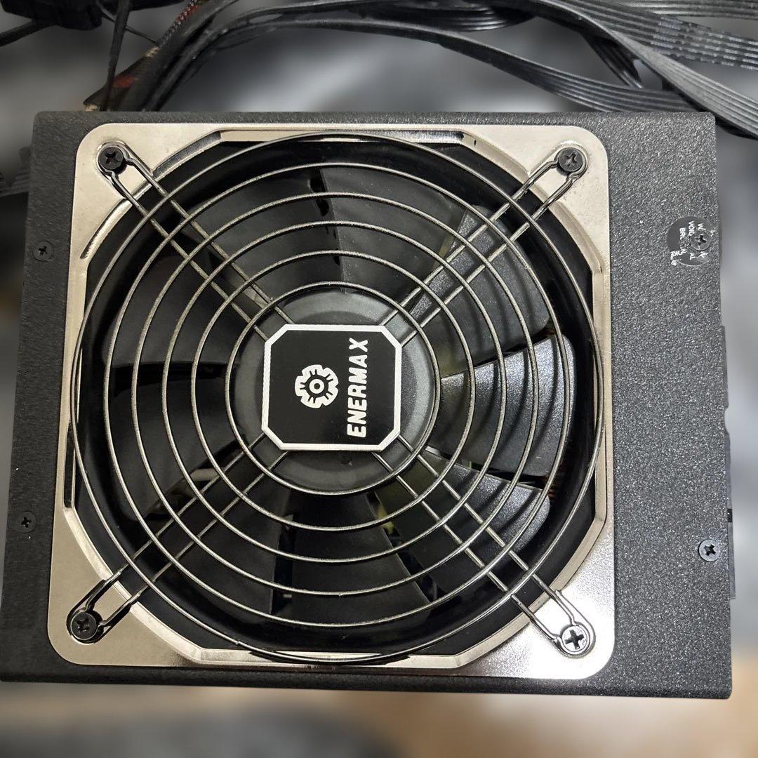 ［中古品］Enermax Platimax 電源ユニット(1350w)