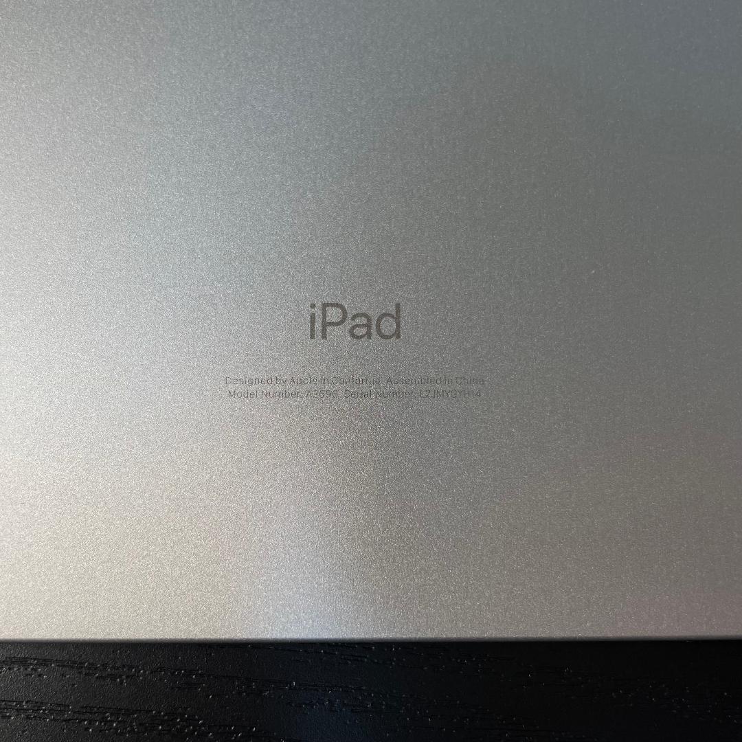 新品交換品 iPad(第10世代)64GB WiFi シルバー NPQ03J/A