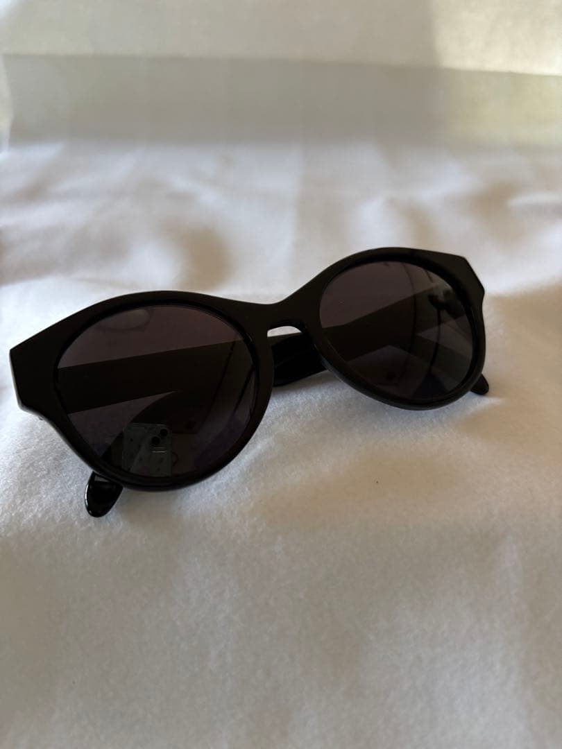 ロエベ LOEWEサングラス レディース ブラック