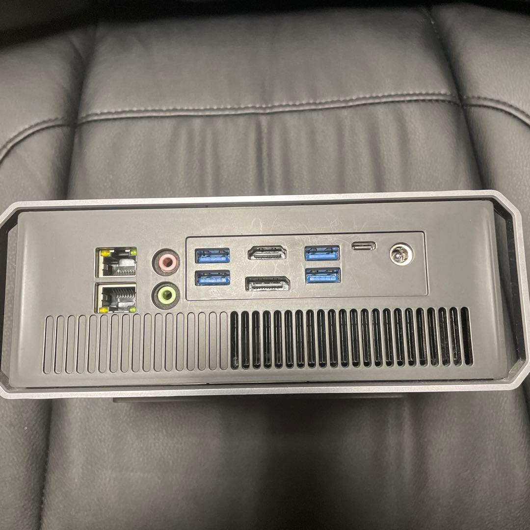 CoreBox ProミニPC