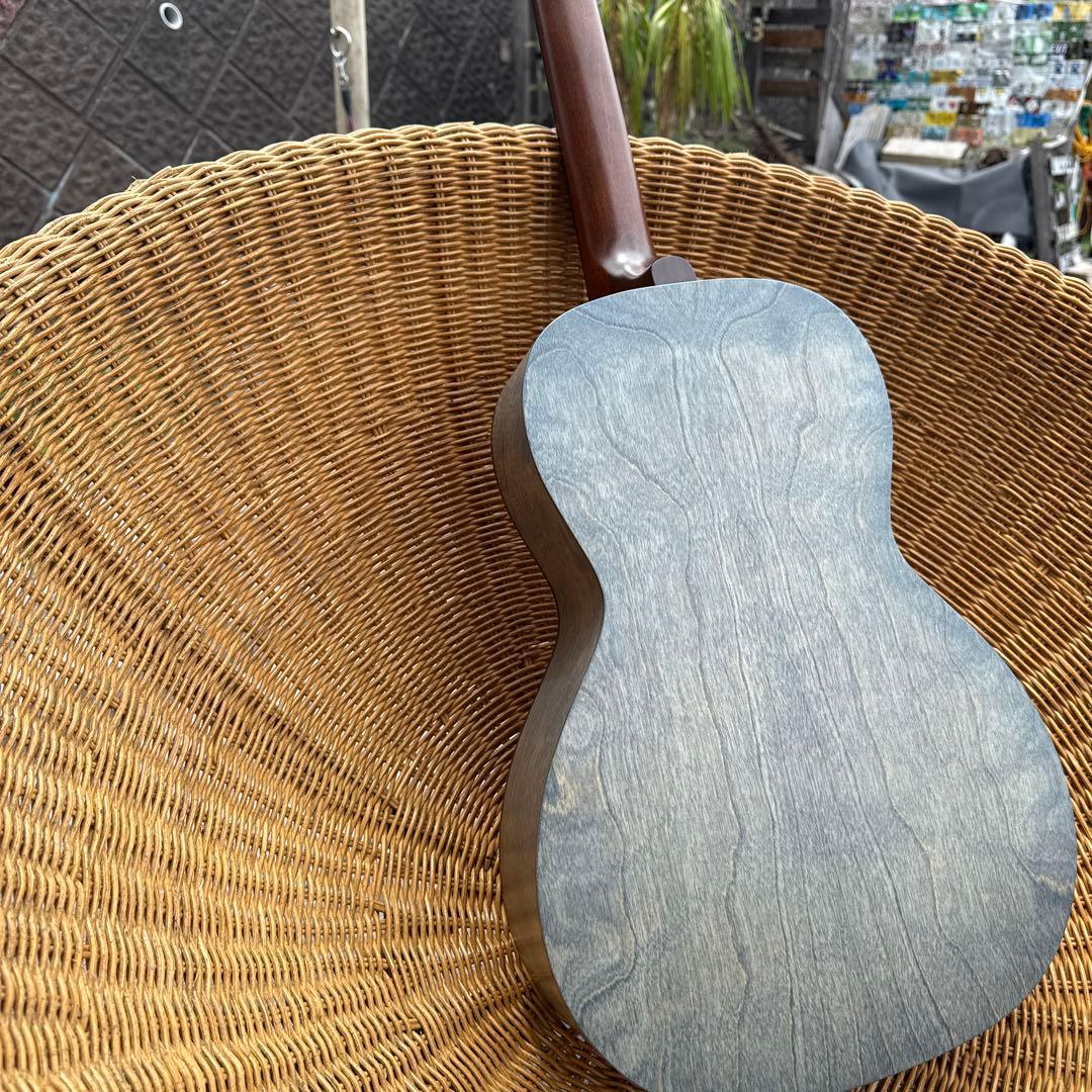 Art & Lutherie roadhouse エレアコ　デニムブルー