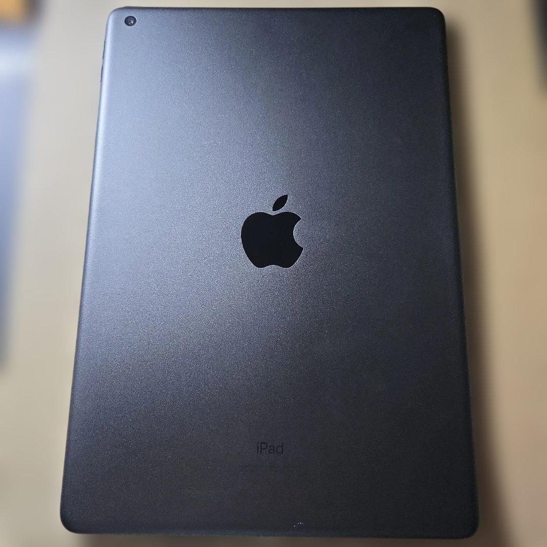 s*c様 ジャンク iPad 第8世代 128GB スペースグレー キーボード付
