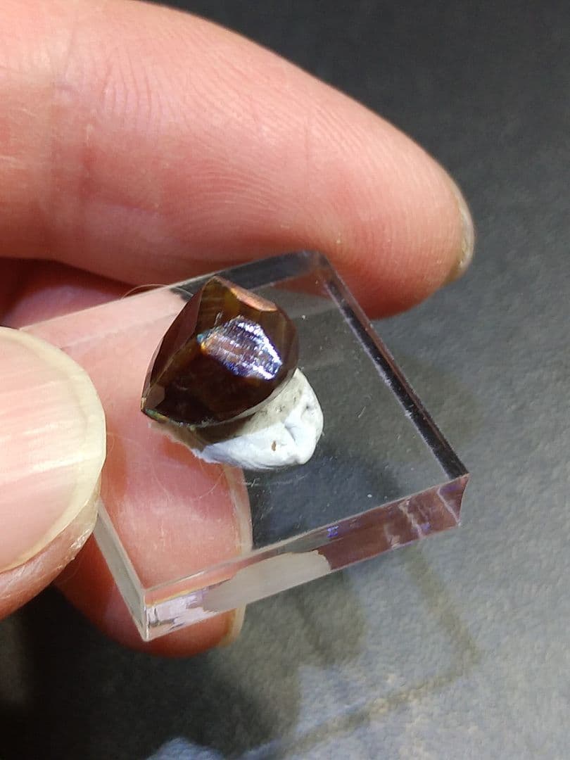 レインボーガーネット、カット石　225