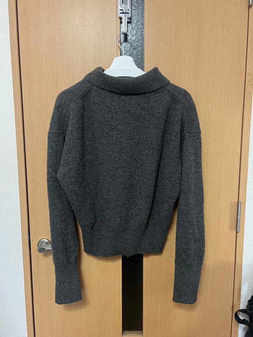 Apartment three ニットポロ