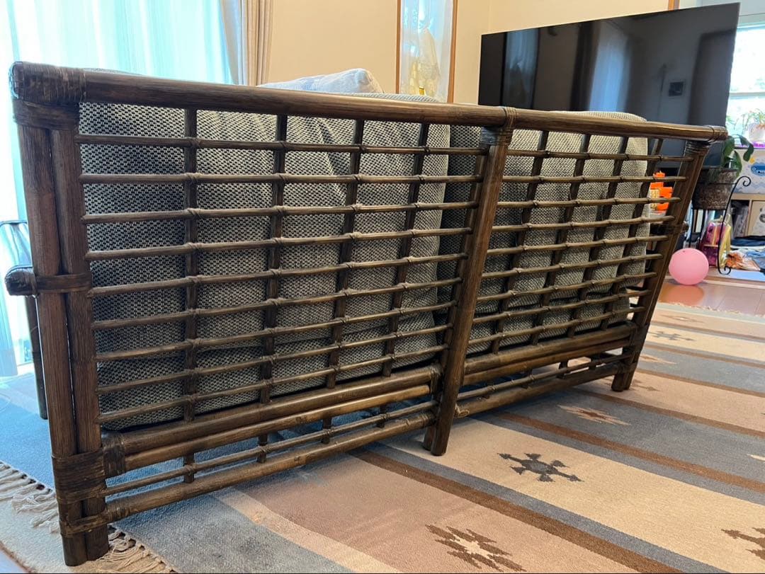 KAZAMA グレー布製2人掛けソファ