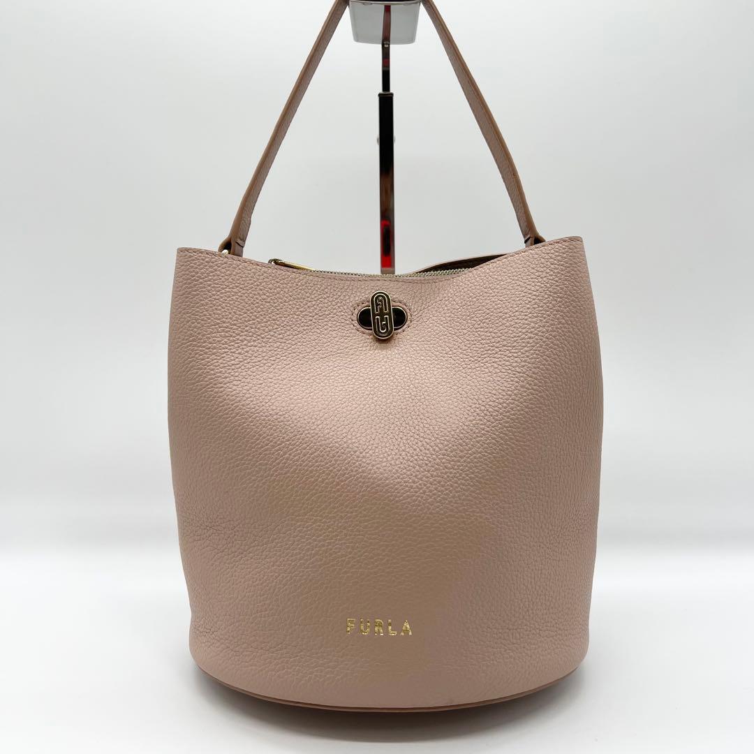 美品✨フルラ　ショルダーバッグ　ダナエ　レザー　ピンク　2way　現行