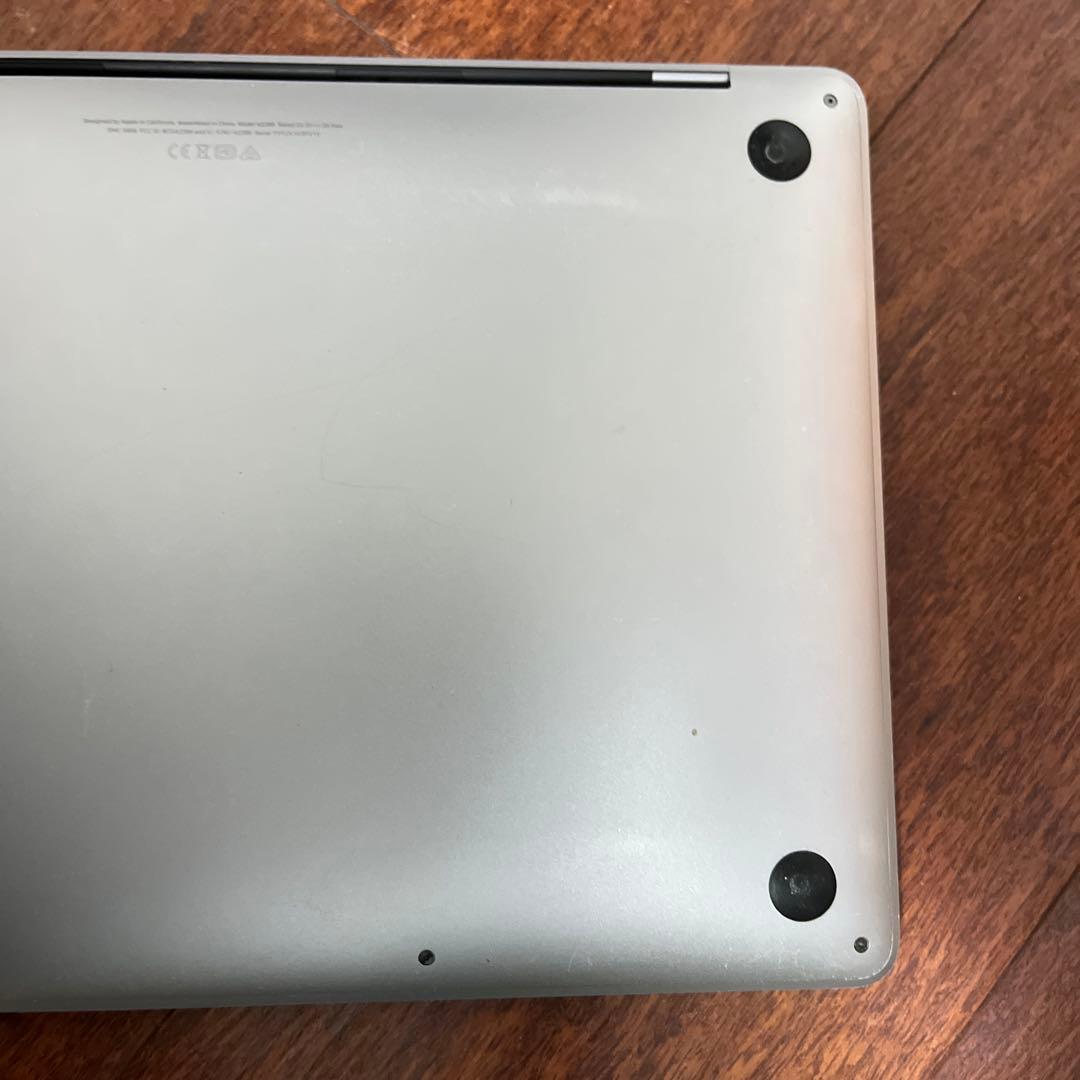 MacBook Pro 2020 13インチ Corei5 512GB 8GB