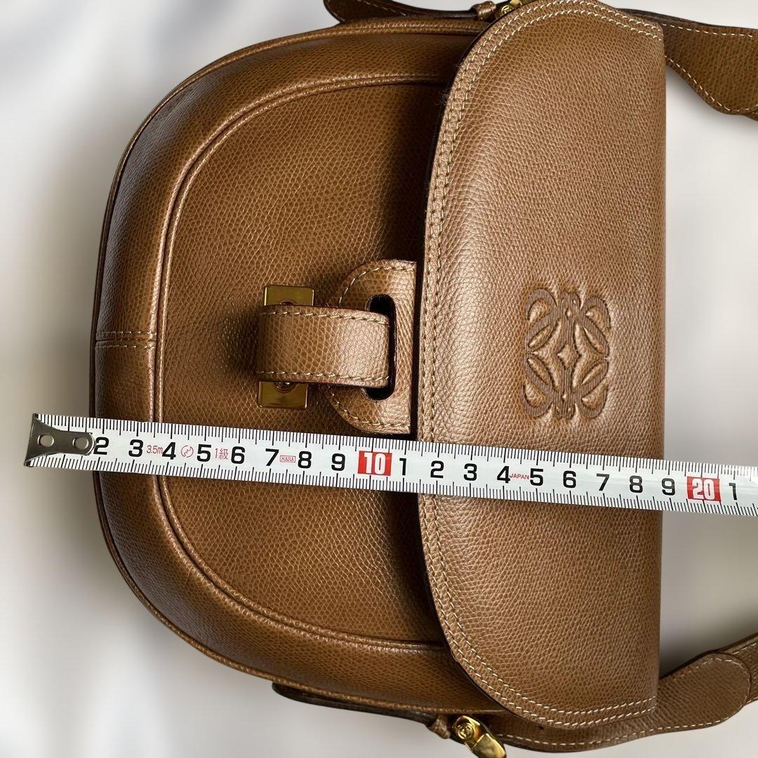 LOEWE　ロエベ　ショルダーバッグ　専用袋付き