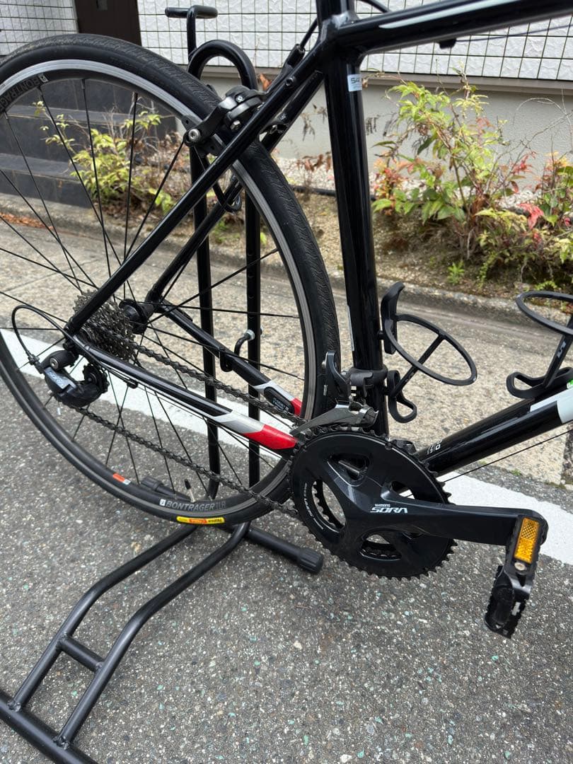 Trek ロードバイク ブラック/レッド domane al3 2018モデル