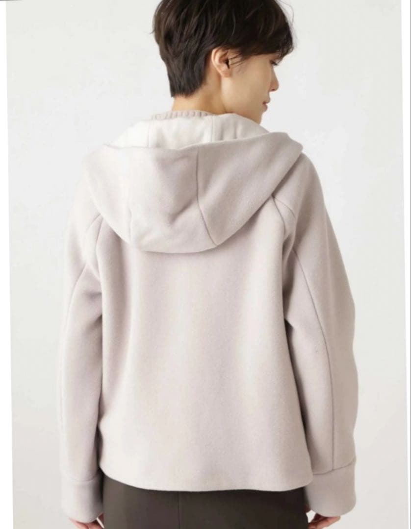 human woman アウター　コート ファインウールダブルモッサ　Sサイズ