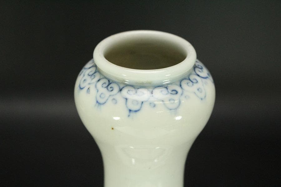 中国美術 青花 人物紋 瓶 高27cm 朗吟閣製 款(HA370)