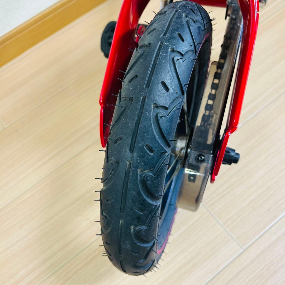 へんしんバイク12インチ レッド　赤 タイヤ溝たっぷり！