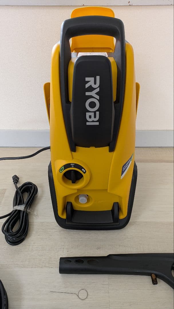 RYOBI　高圧洗浄機　AJP-1620A　別途　延長ホースあり