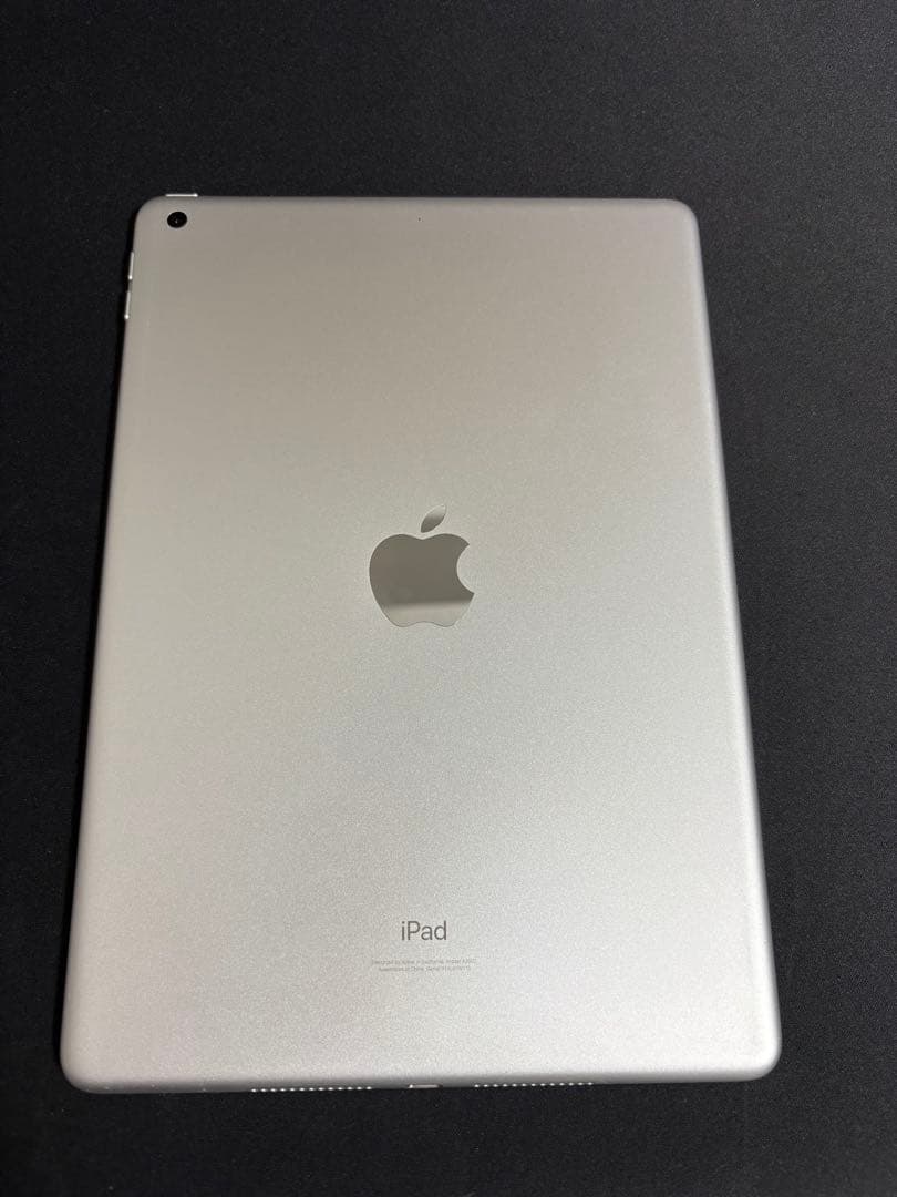 iPad(第9世代)Wi-Fi 64GB 箱 ケース付き　充電器なし