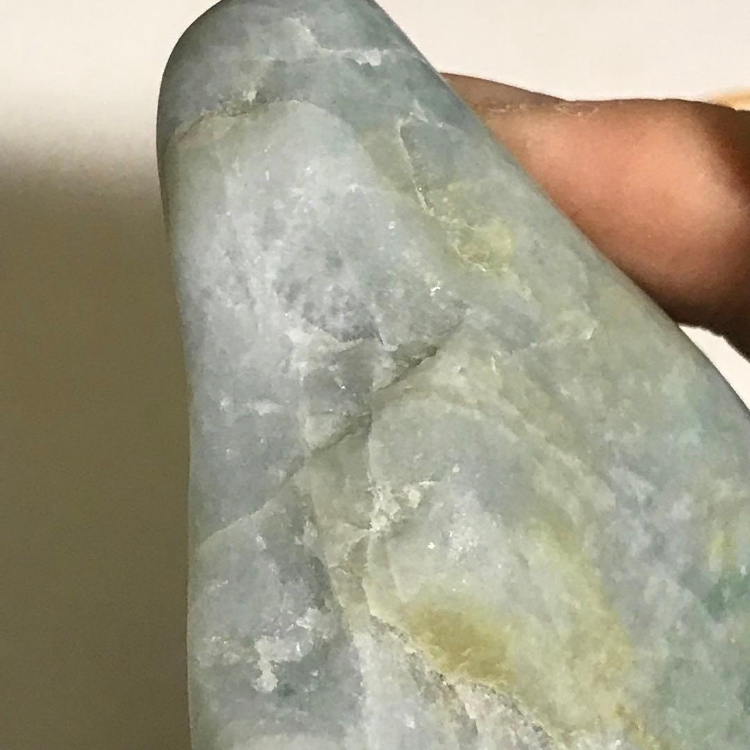 糸魚川翡翠　青　海石　199g