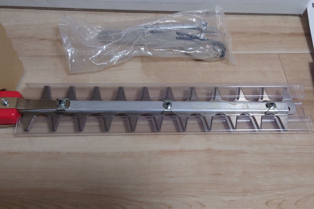 ニシガキ工業 ニシガキ 刈払機取付用 L型バリカン ４００ N-831