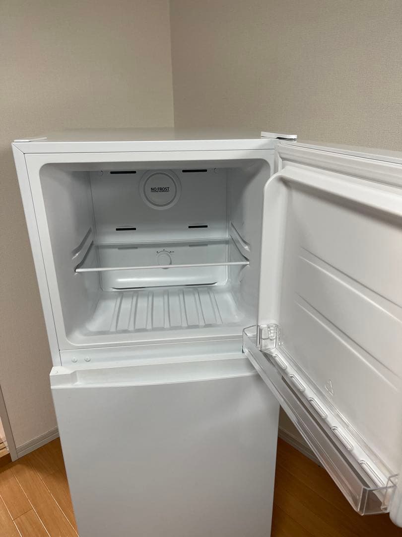 【送料込】Haier製 冷凍冷蔵庫 181L OBBR-181A