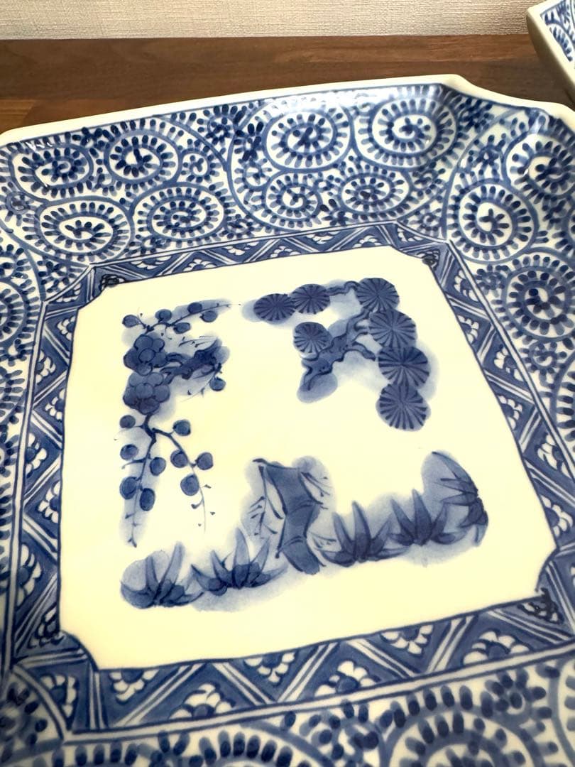 【新品未使用品】FOURGRACE 蛸唐草　松竹梅　隅切盛皿