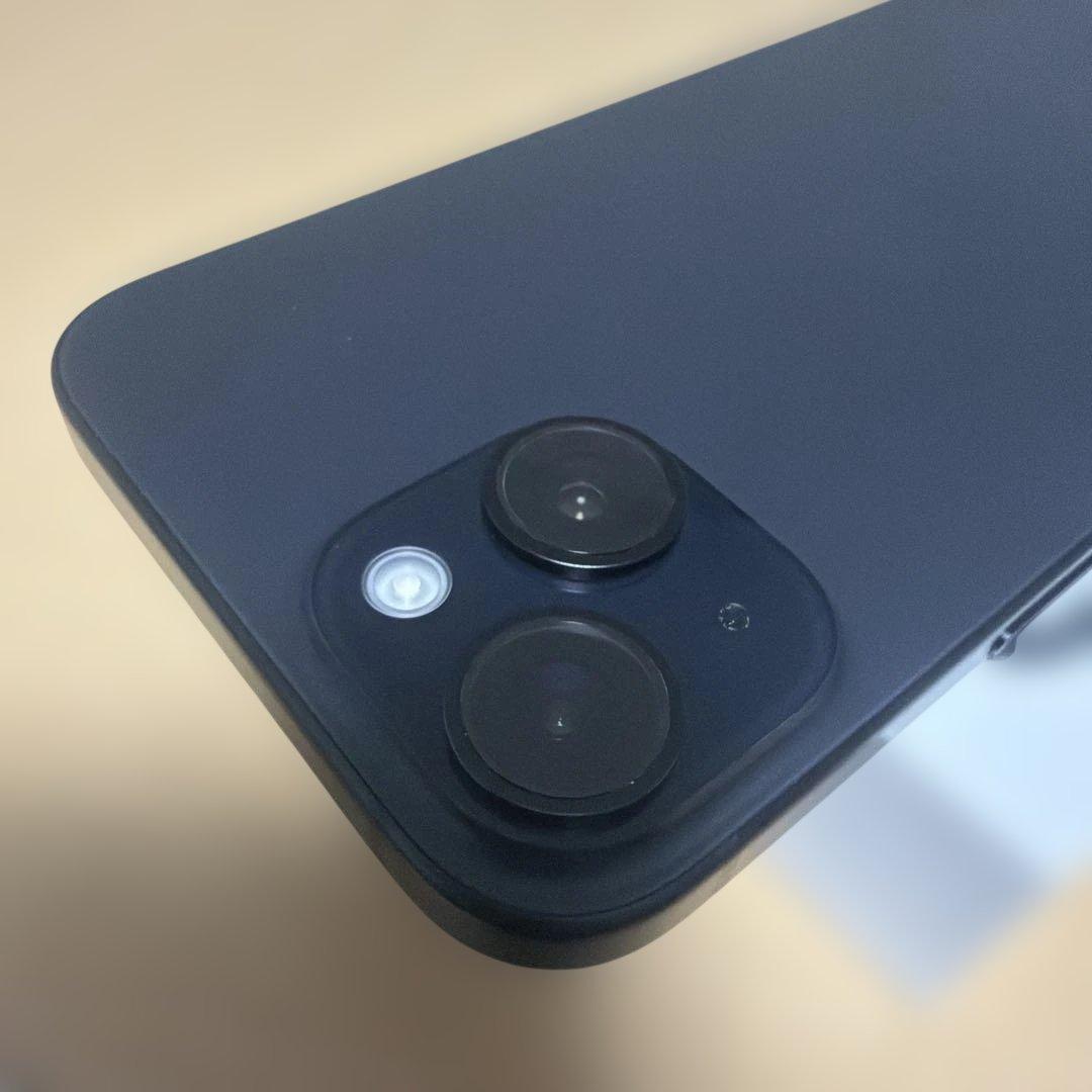 Apple iPhone 15ブラック 128GB 本体 SIMフリー