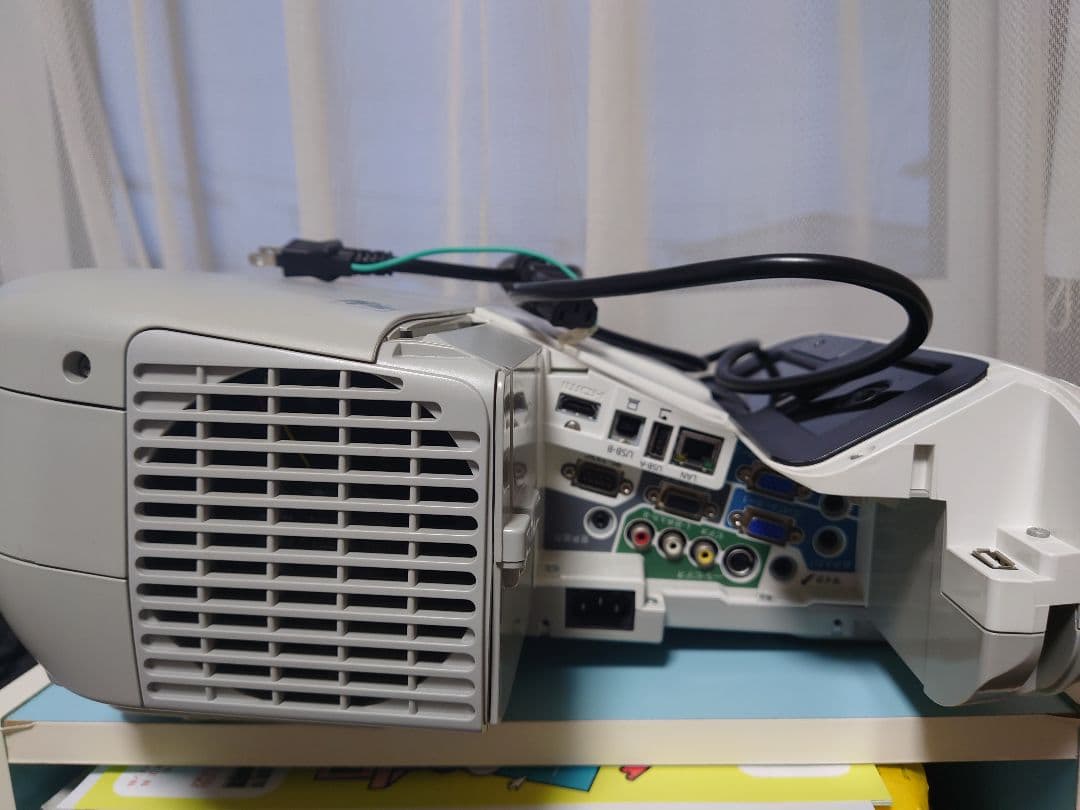 【超お得なランプ630h】Epson EB-485WT 超短焦点プロジェクター