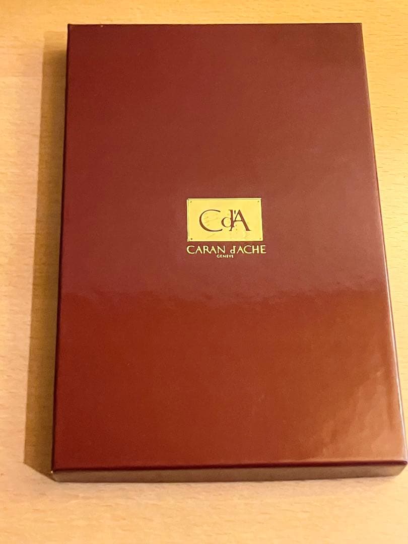 カランダッシュ　エクリドール　シルバー ケース付き　箱入り　ボールペン