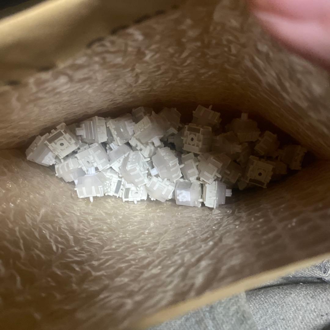 ATK RS7 メカニカルキーボード