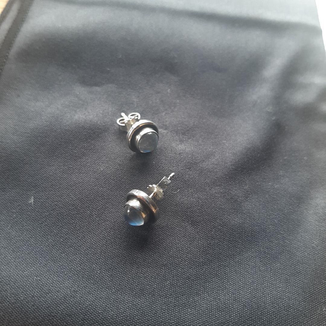 ジョージジェンセンのムーンストーンのシルバーピアス