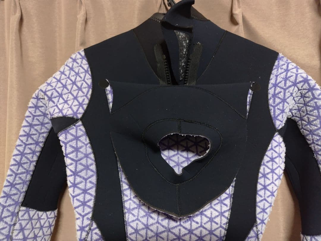 BILLABONG 3/3mmセミドライ ウェットスーツ　MLサイズ