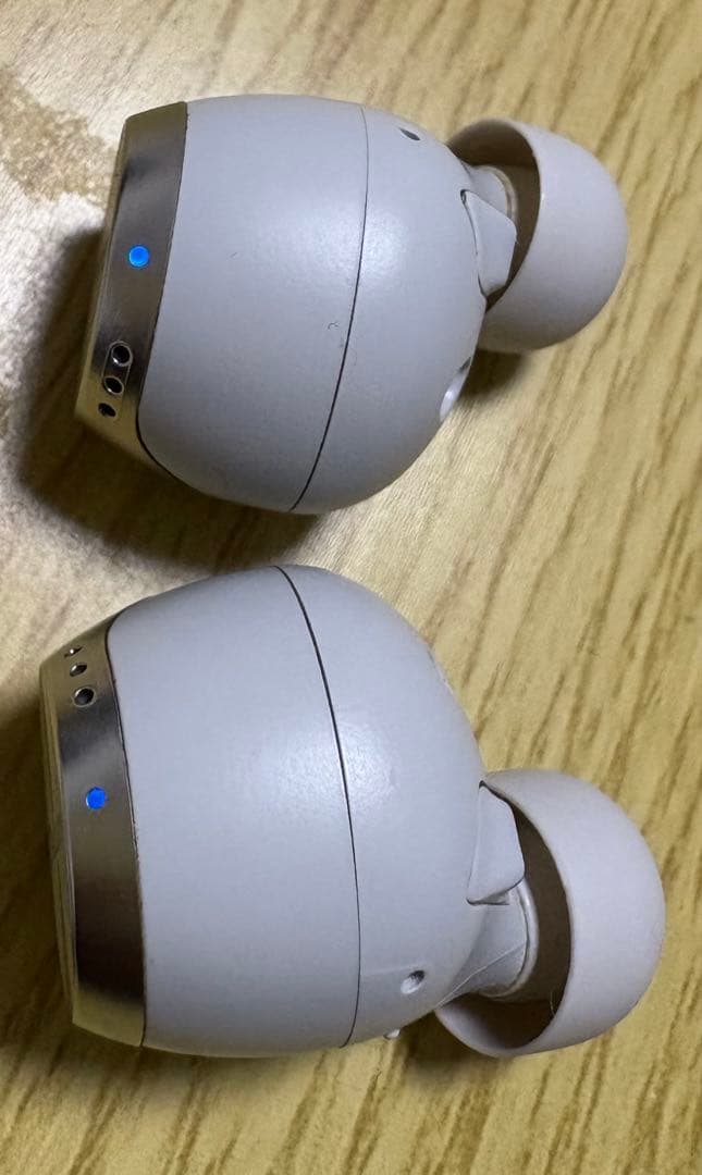 ワイヤレスイヤホン　Technics EAH-AZ70W