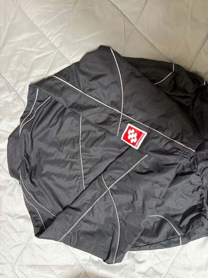 【SUPREME】Reflective Piping Pullover